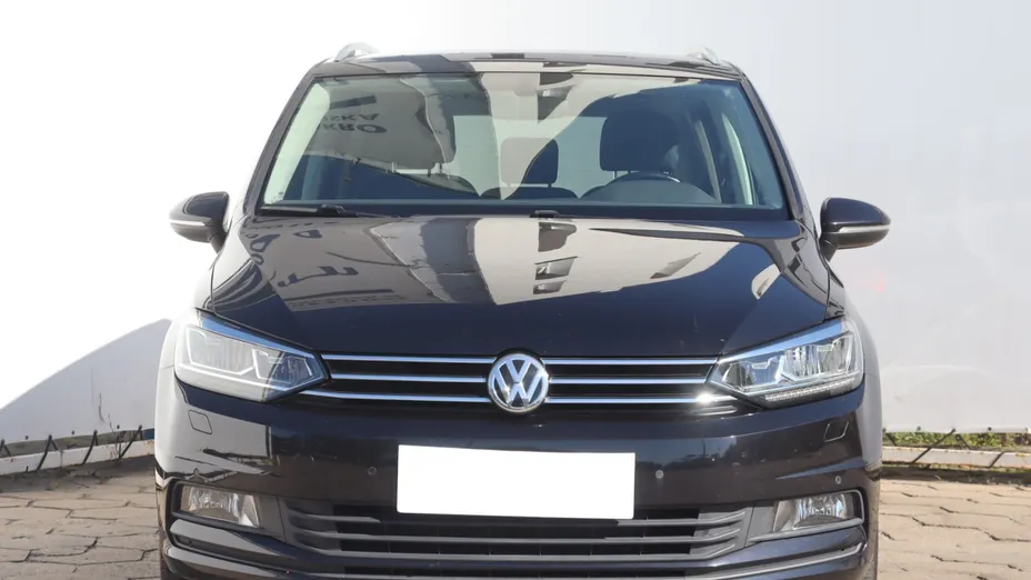 VW Touran -
