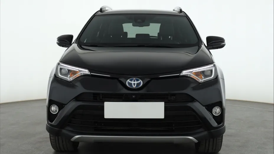 Toyota RAV4 -