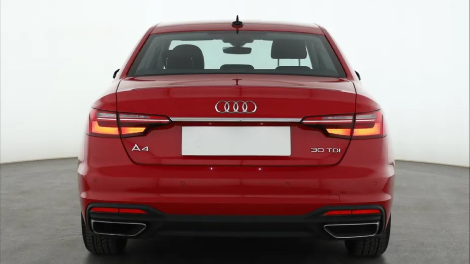 Audi A4 -