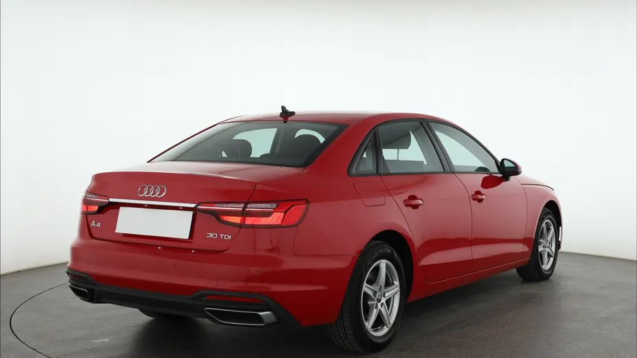 Audi A4 -