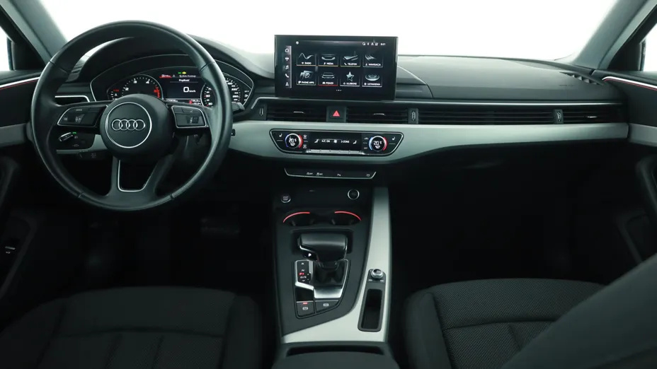 Audi A4 -