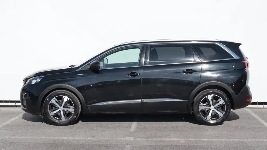 Peugeot 5008 -