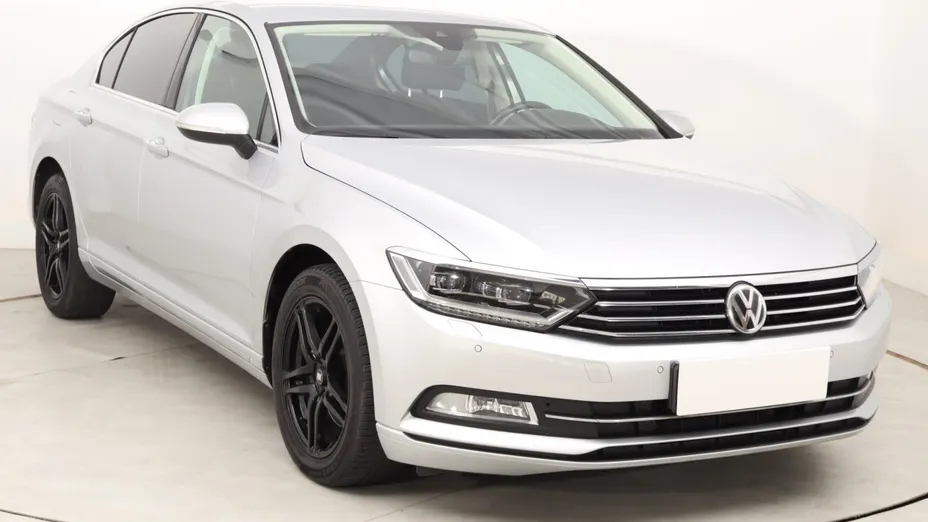 VW Passat -