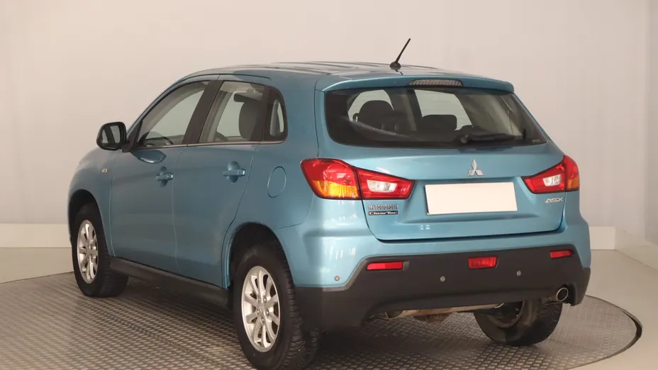 Mitsubishi ASX -