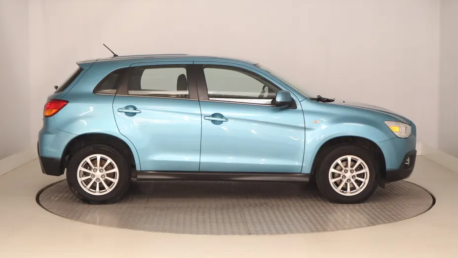 Mitsubishi ASX -