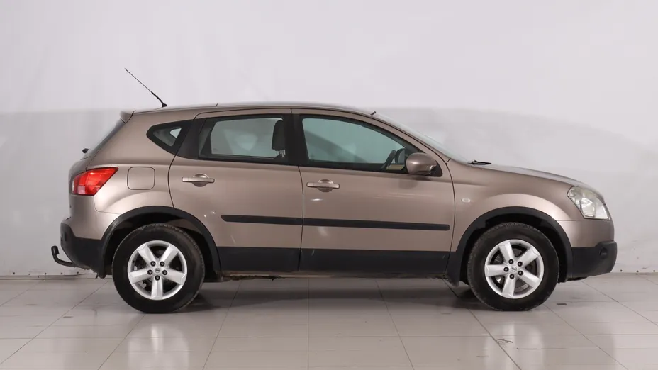Nissan Qashqai -