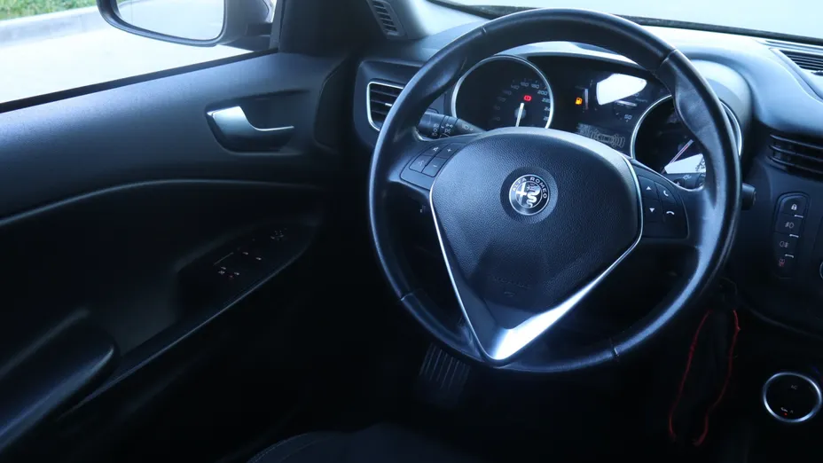 Alfa Romeo Giulietta -