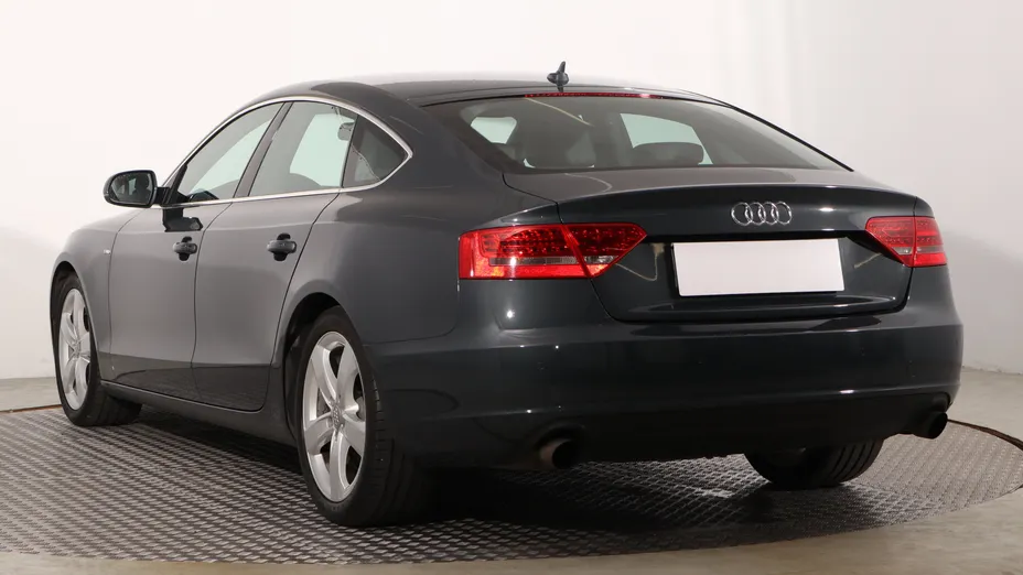 Audi A5 -