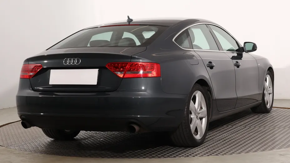 Audi A5 -