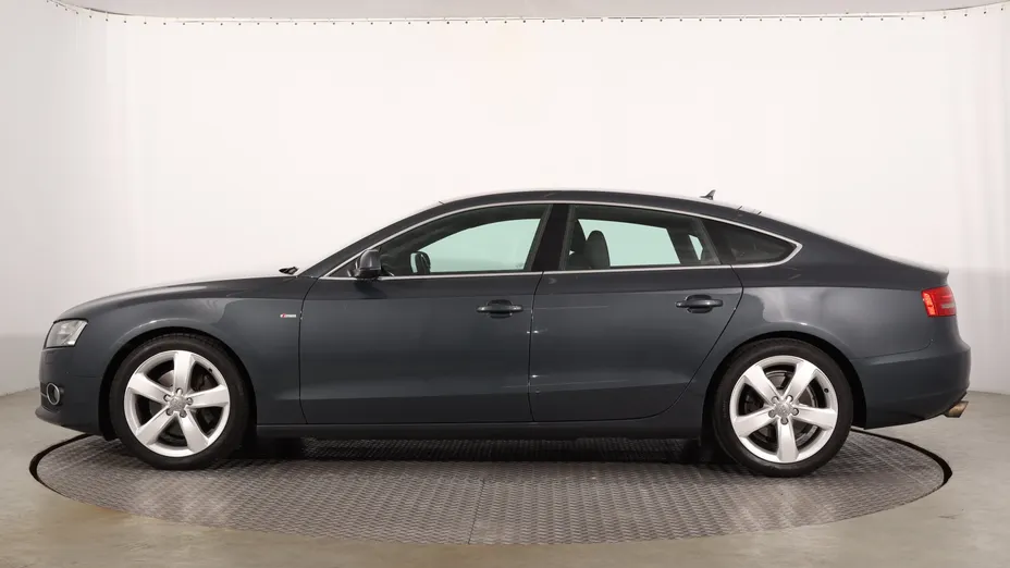 Audi A5 -