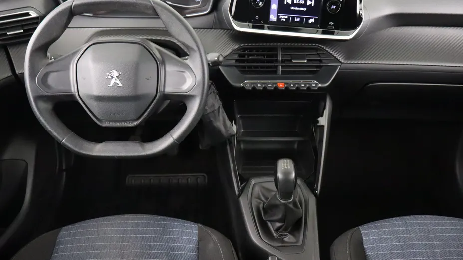 Peugeot 208 -