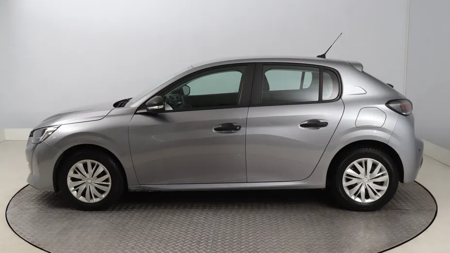Peugeot 208 -