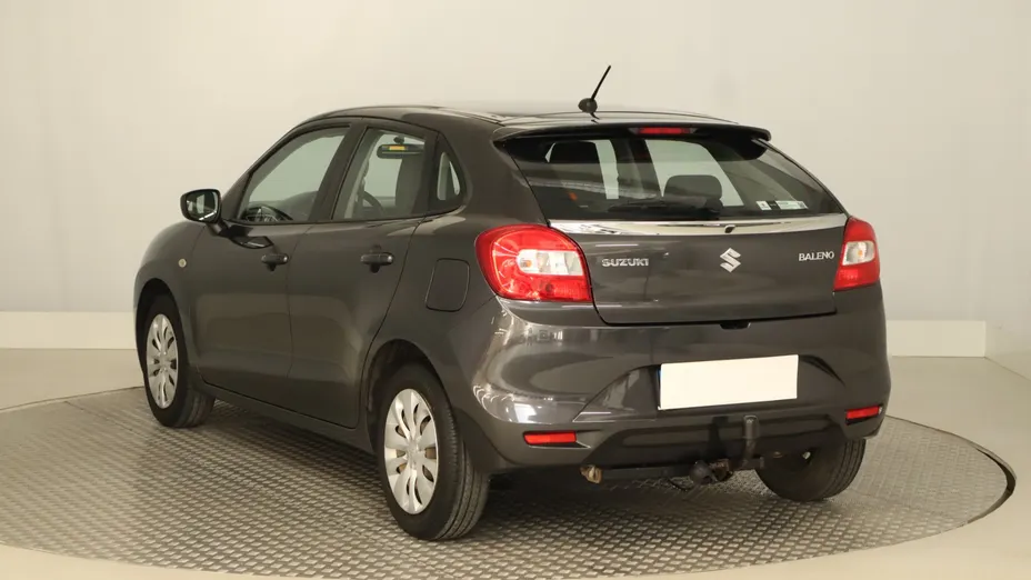 Suzuki Baleno -