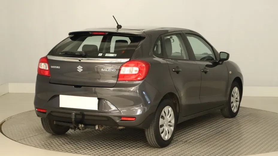 Suzuki Baleno -