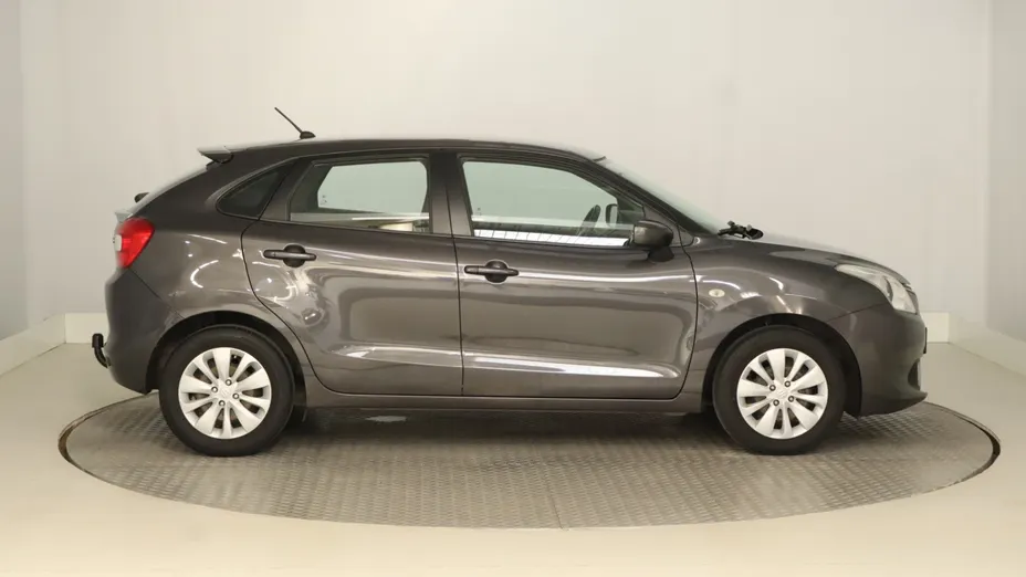 Suzuki Baleno -