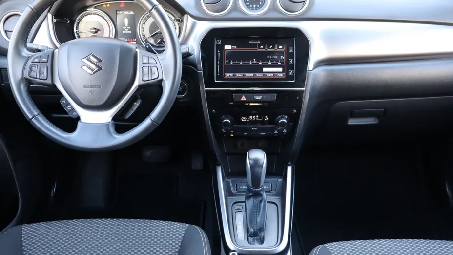 Suzuki Vitara -