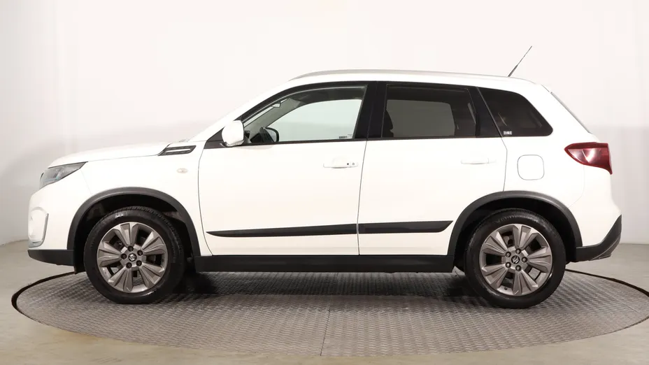 Suzuki Vitara -