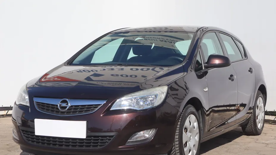 Opel Astra -