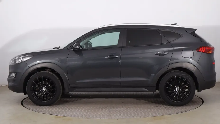 Hyundai Tucson -