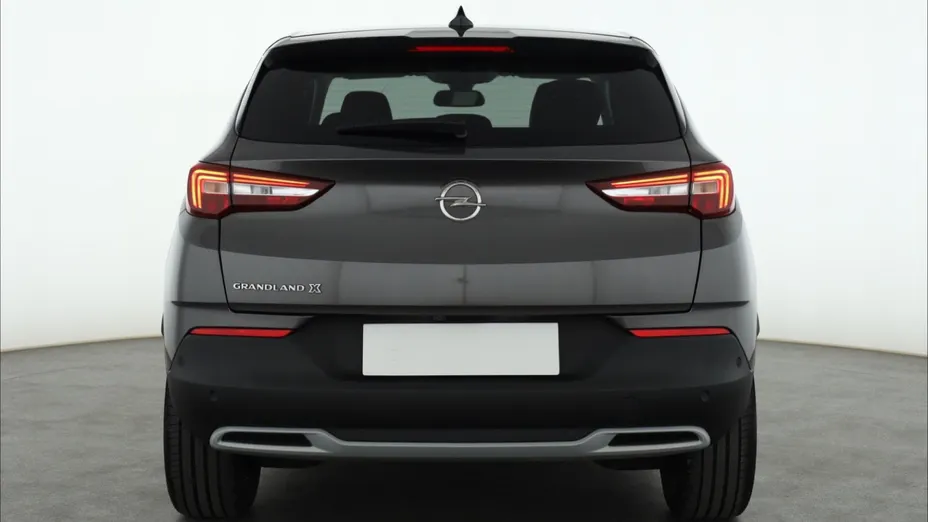Opel Grandland -