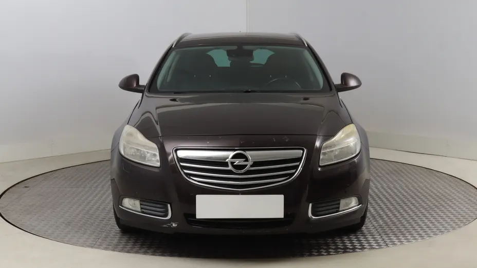 Opel Insignia -