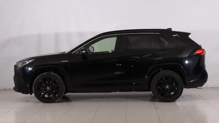 Toyota RAV4 -