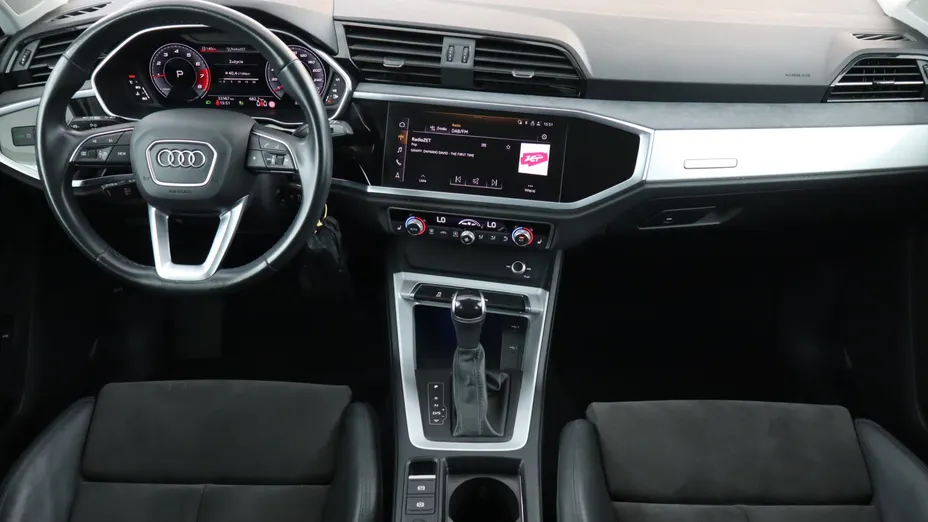 Audi Q3 -