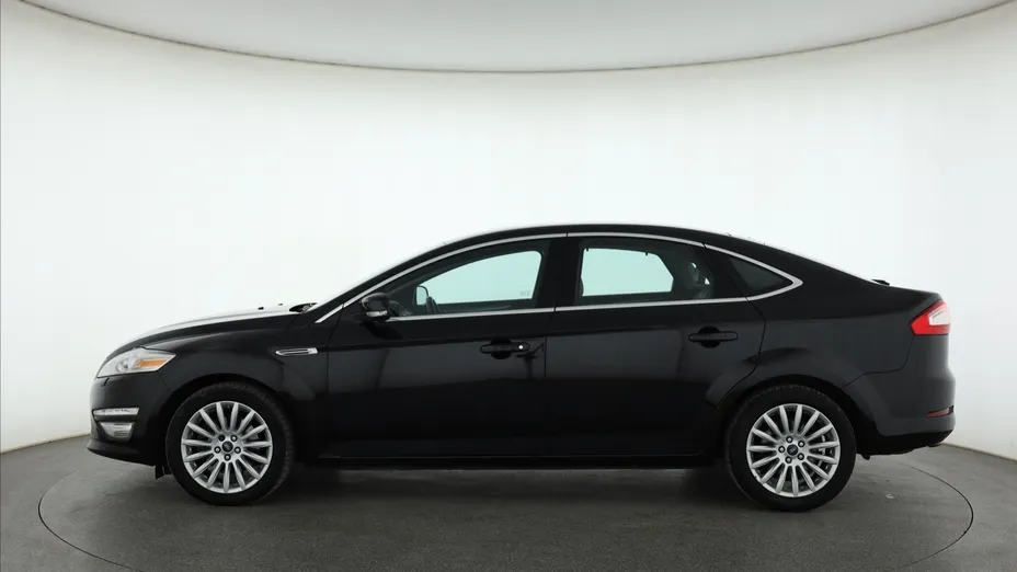 Ford Mondeo -