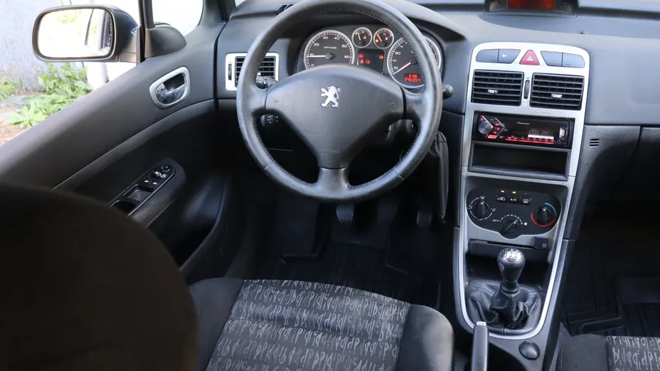 Peugeot 307 -