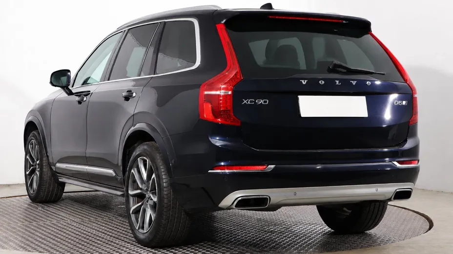 Volvo XC90 -