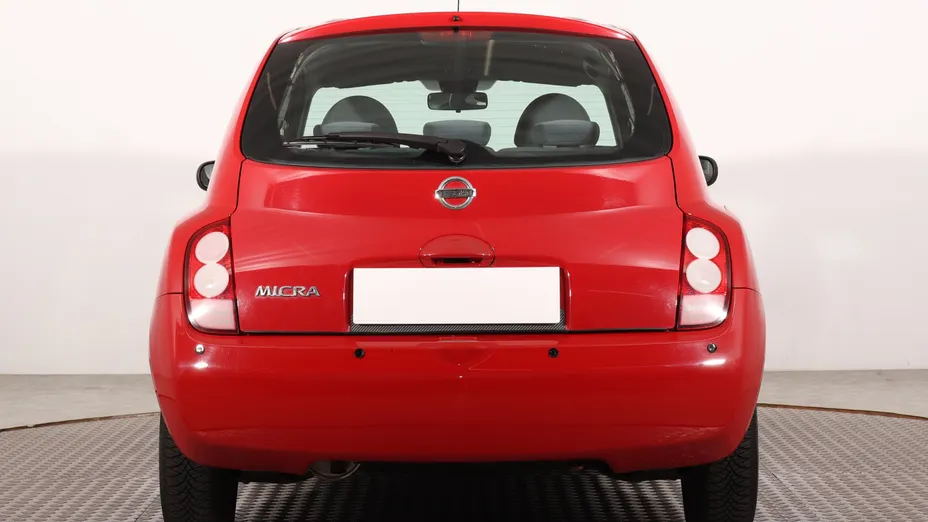 Nissan Micra -