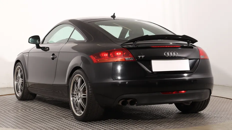Audi TT -
