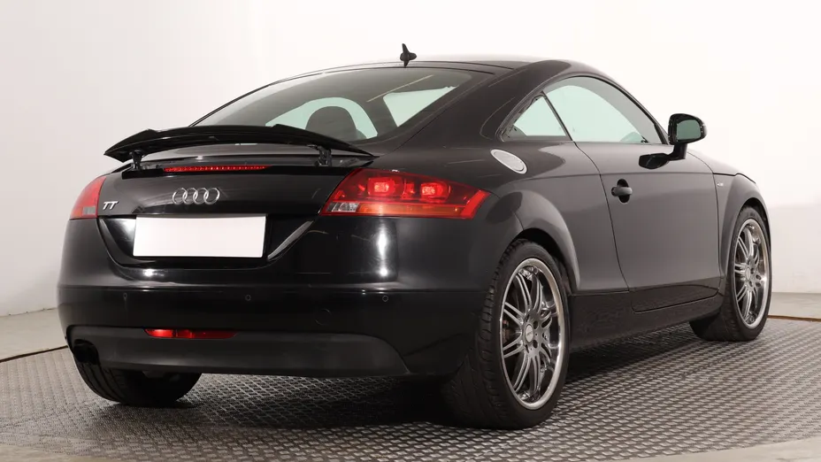 Audi TT -