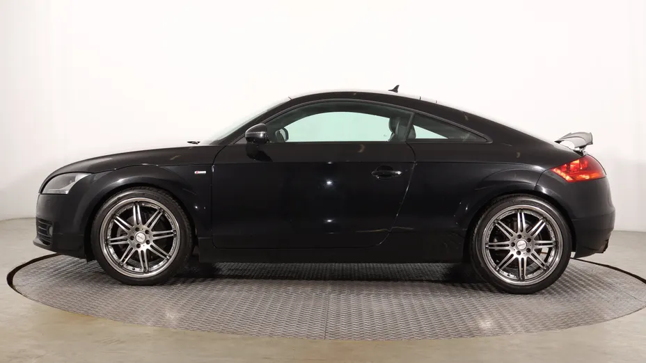 Audi TT -