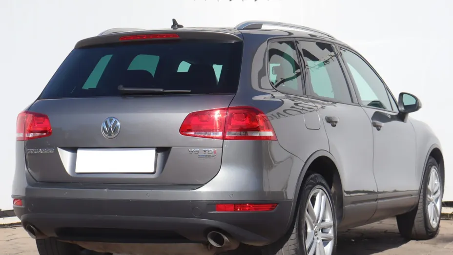 VW Touareg -