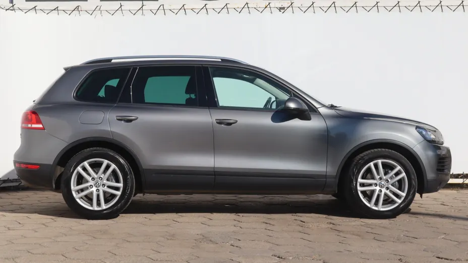 VW Touareg -