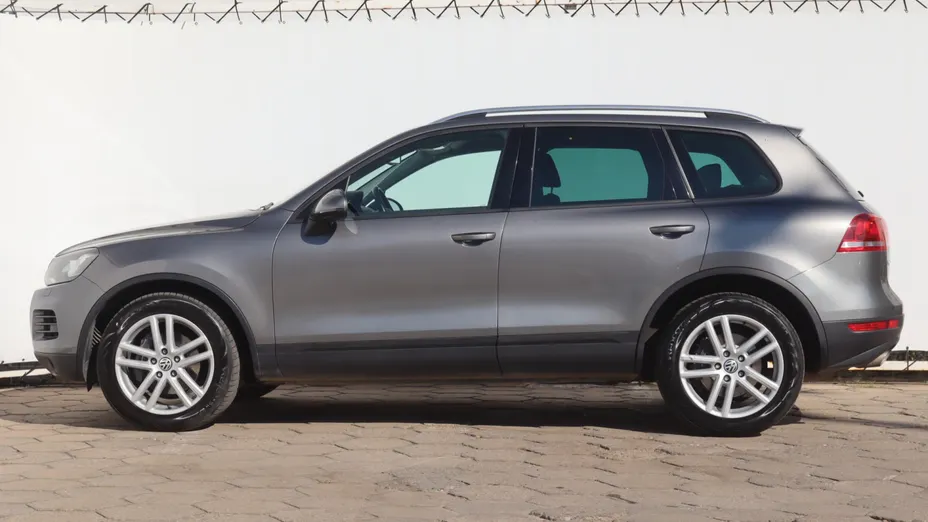 VW Touareg -