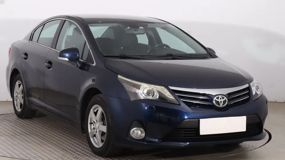 Toyota Avensis -