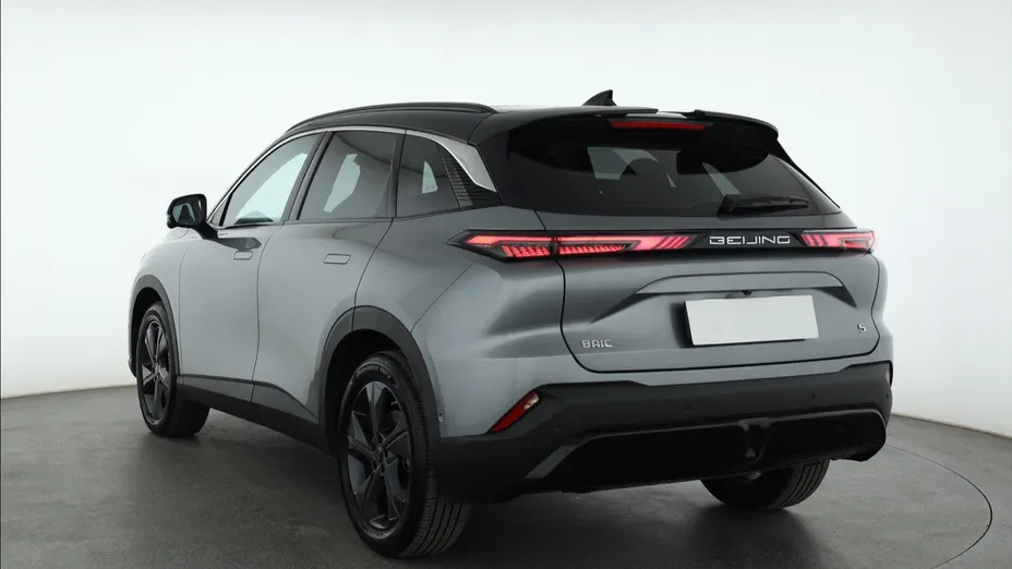 BAIC Beijing 5 -