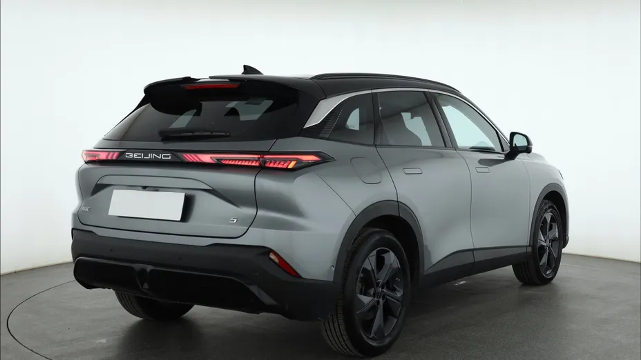 BAIC Beijing 5 -