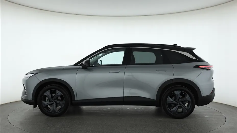 BAIC Beijing 5 -