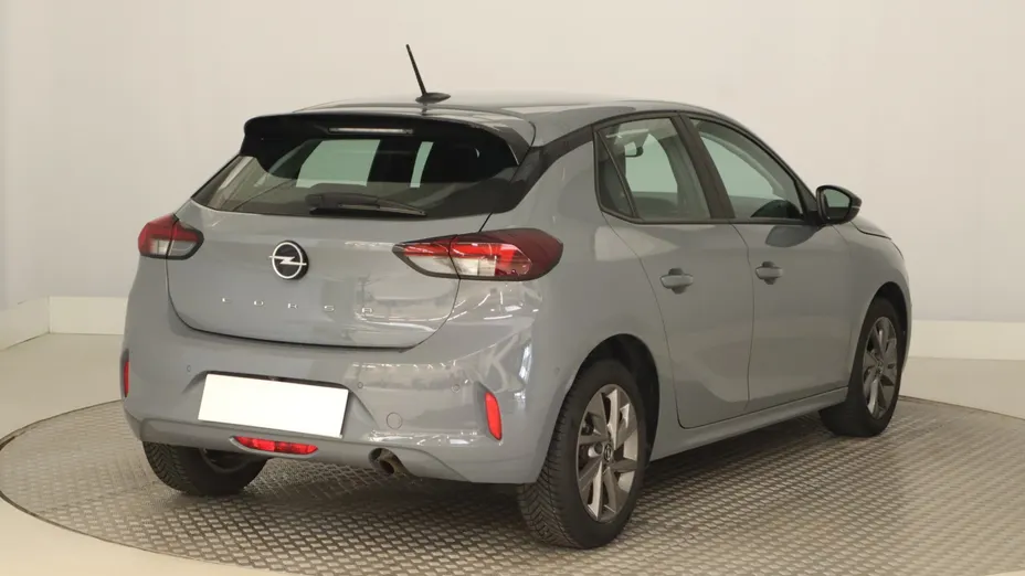 Opel Corsa -