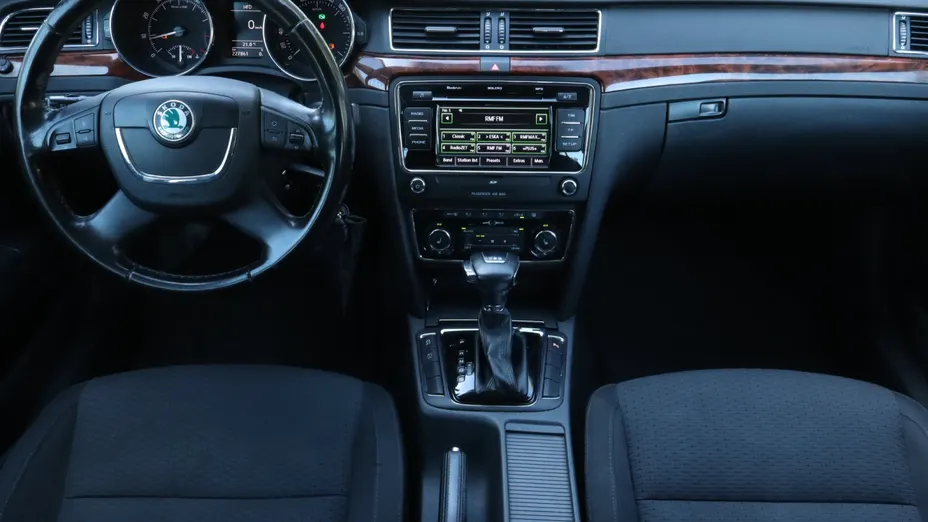 Skoda Superb -