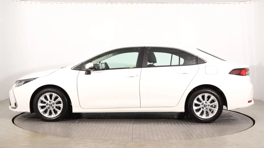 Toyota Corolla -