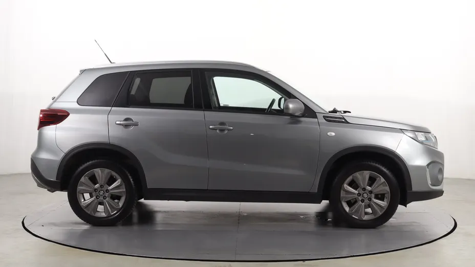 Suzuki Vitara -