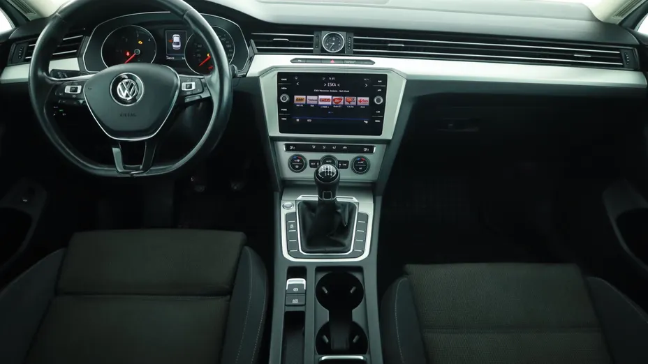 VW Passat -