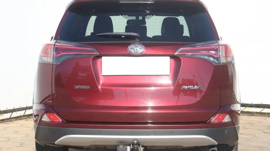 Toyota RAV4 -