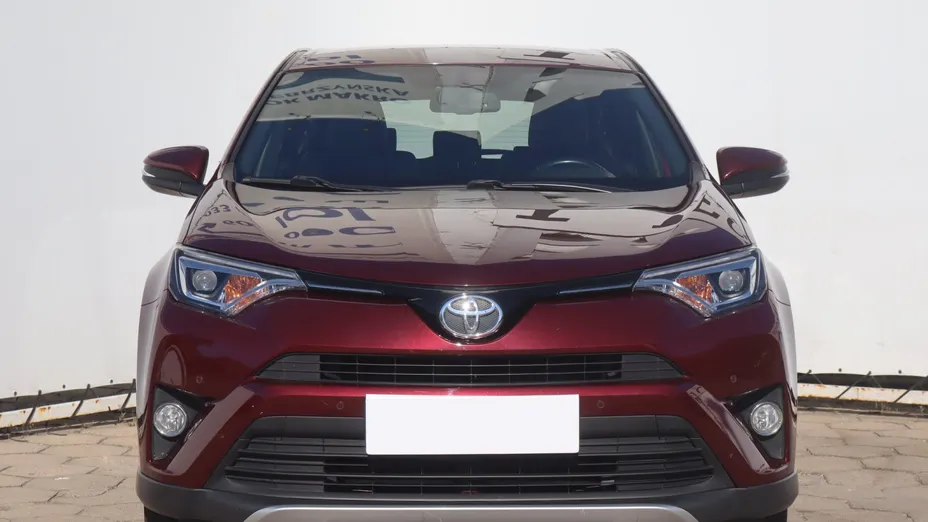Toyota RAV4 -
