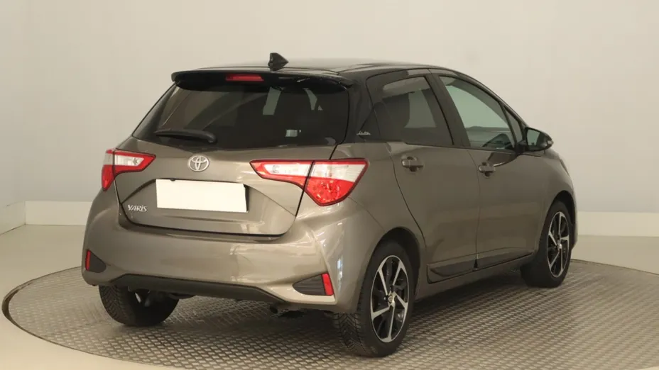 Toyota Yaris -