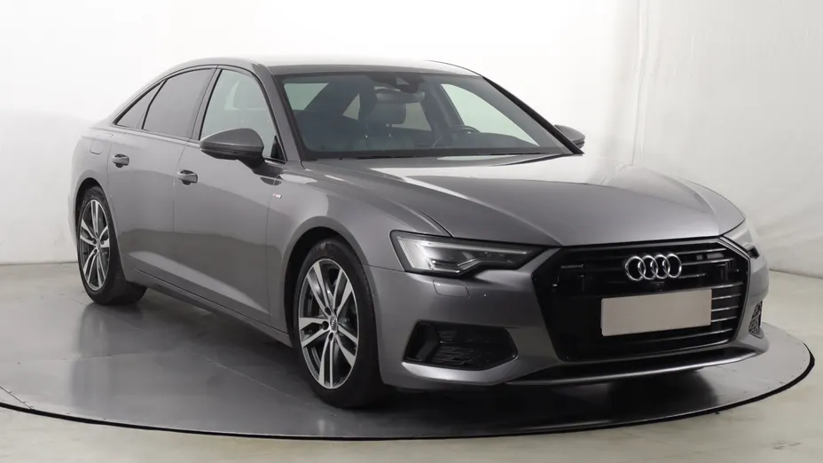 Audi A6 -